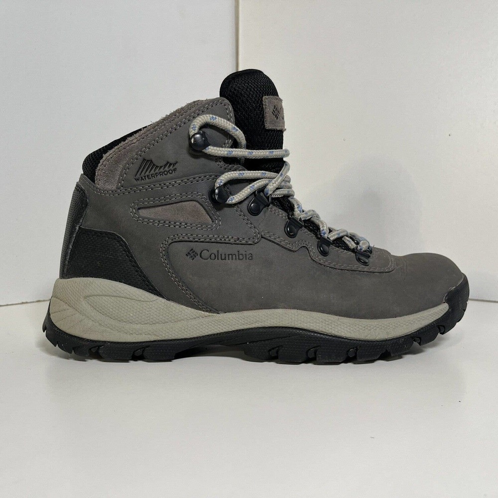 Columbia Womens Size 9 Newton Ridge Waterproof Lace-Up Hiking Boots BL3783-052